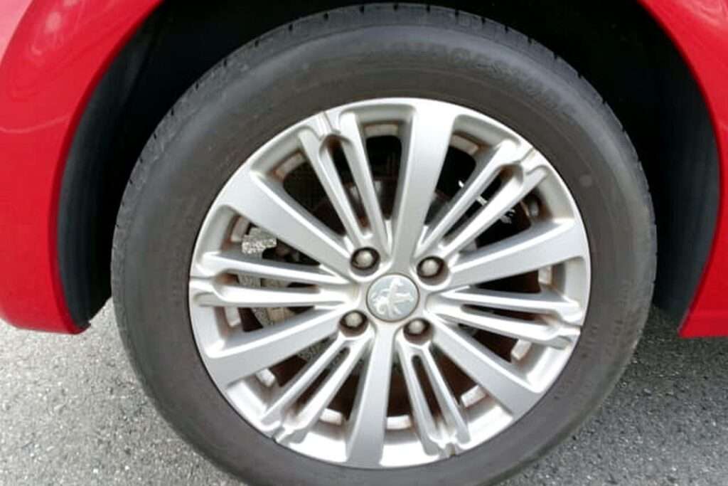 2016 Peugeot 208