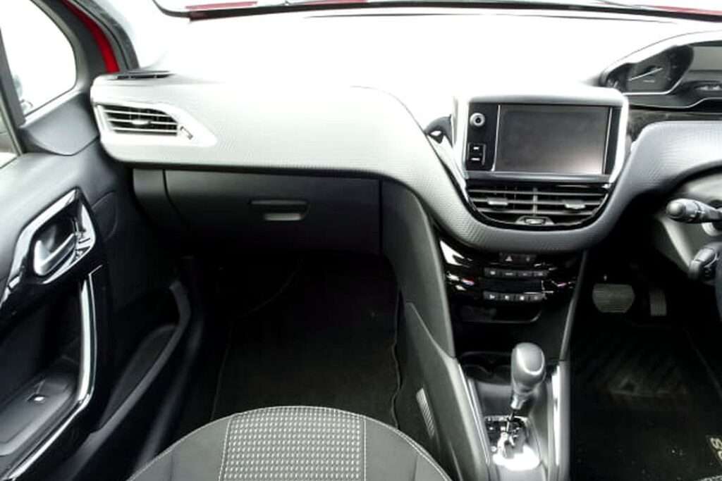 2016 Peugeot 208