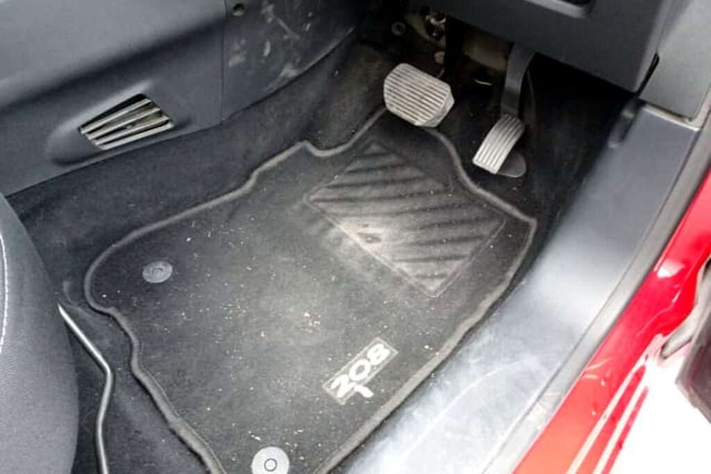 2016 Peugeot 208
