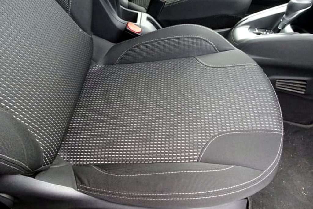 2016 Peugeot 208