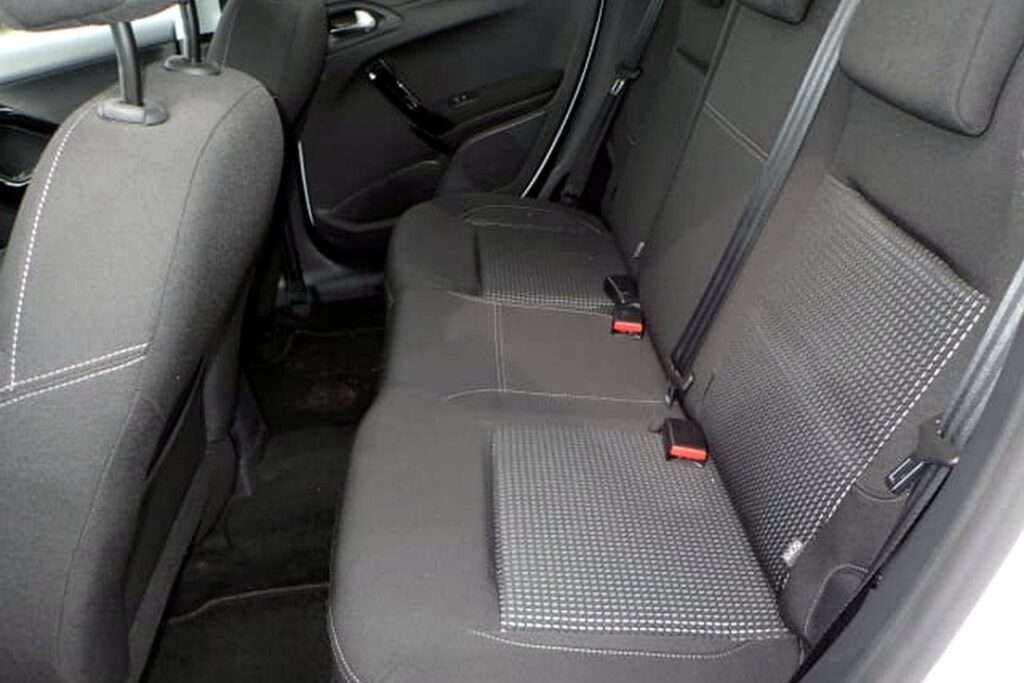 2016 Peugeot 208