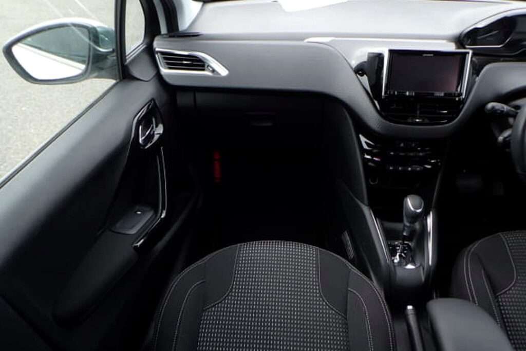 2016 Peugeot 208