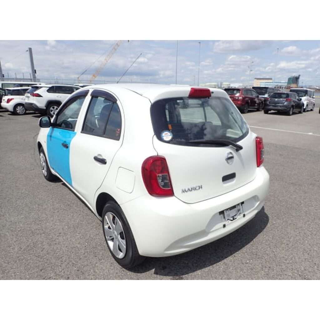 2018 Nissan March