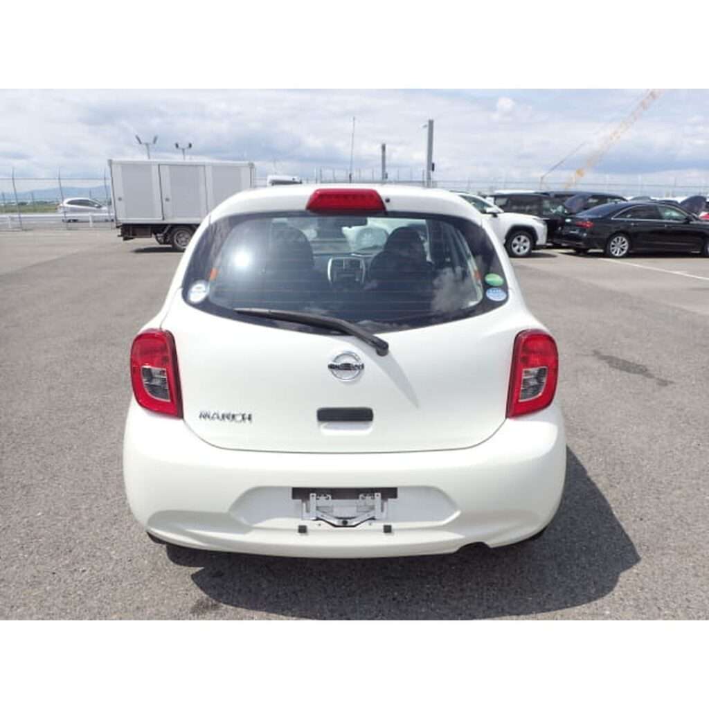 2018 Nissan March