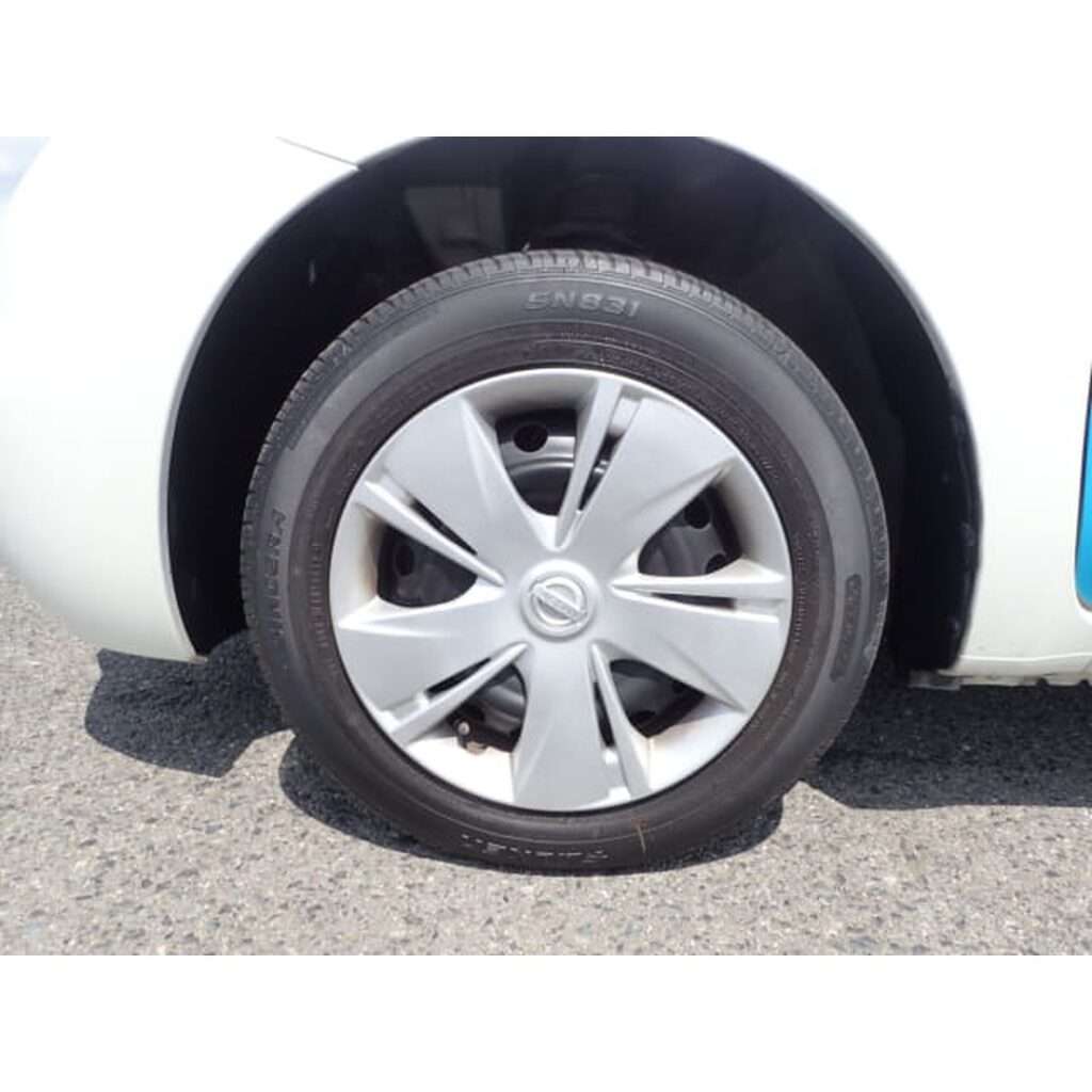 2018 Nissan March