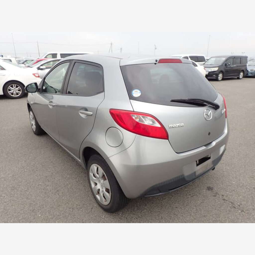 2015 Mazda Demio