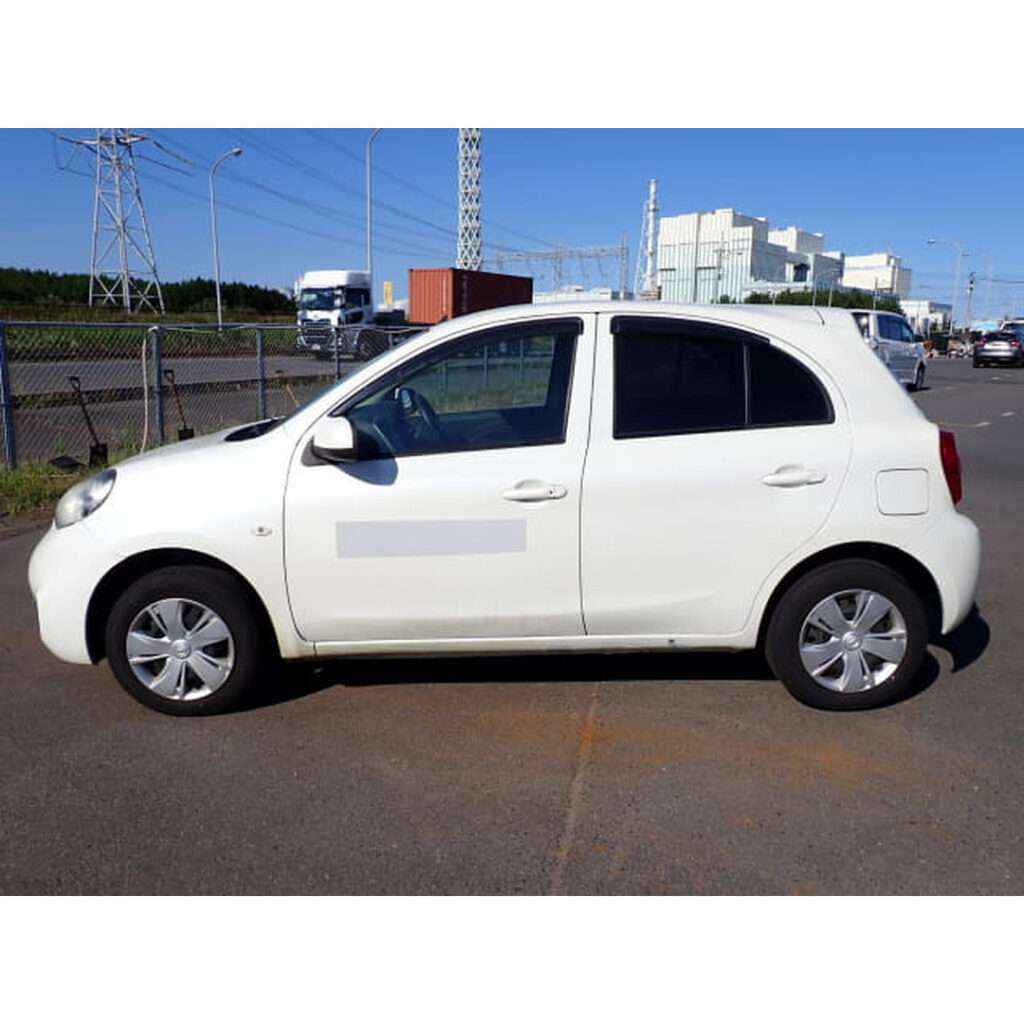 2018 Nissan March