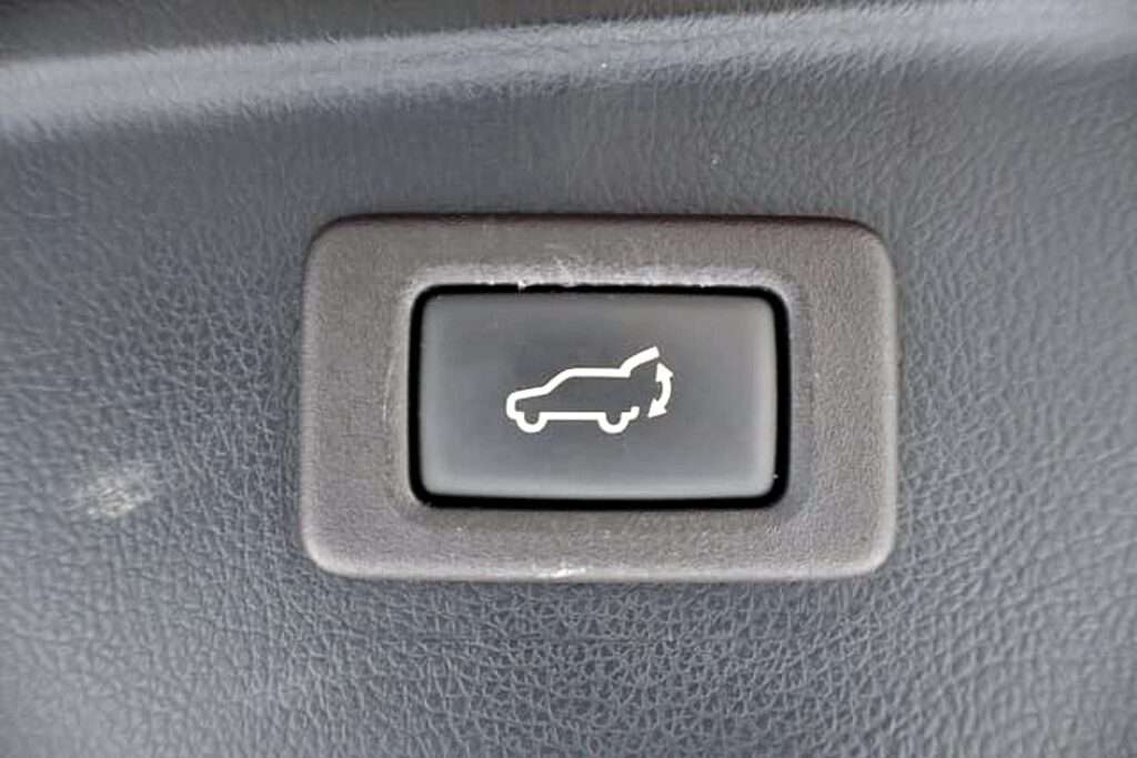 2016 SUBARU Outback 2.5i-S Sunroof AWD CVT