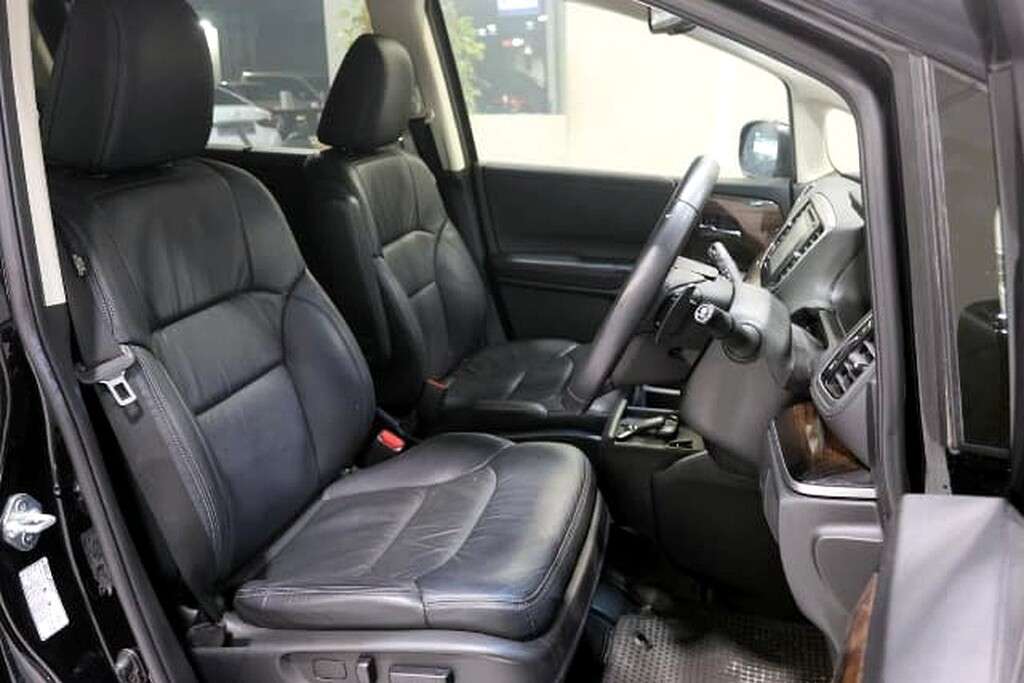 2016 HONDA Odyssey 2.4 EXV-S Sunroof CVT Navi RES