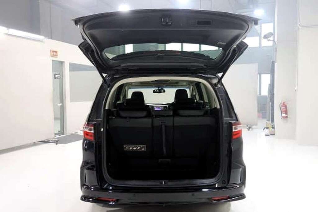 2016 HONDA Odyssey 2.4 EXV-S Sunroof CVT Navi RES