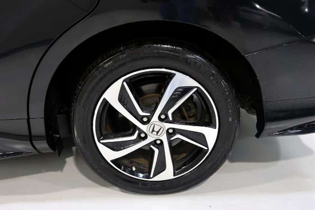 2016 HONDA Odyssey 2.4 EXV-S Sunroof CVT Navi RES
