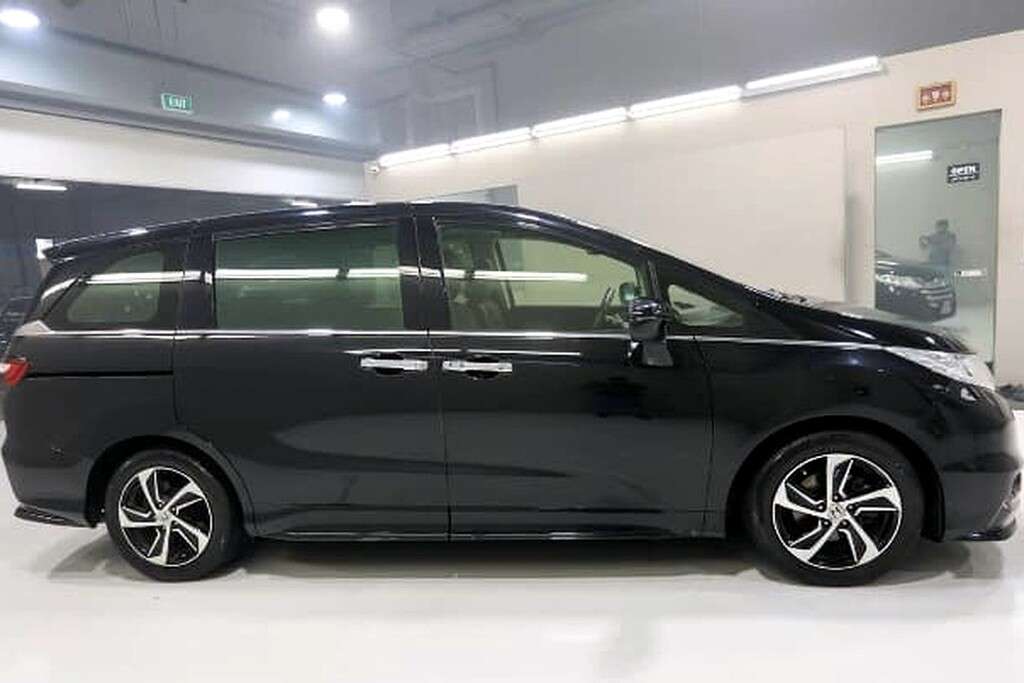 2016 HONDA Odyssey 2.4 EXV-S Sunroof CVT Navi RES