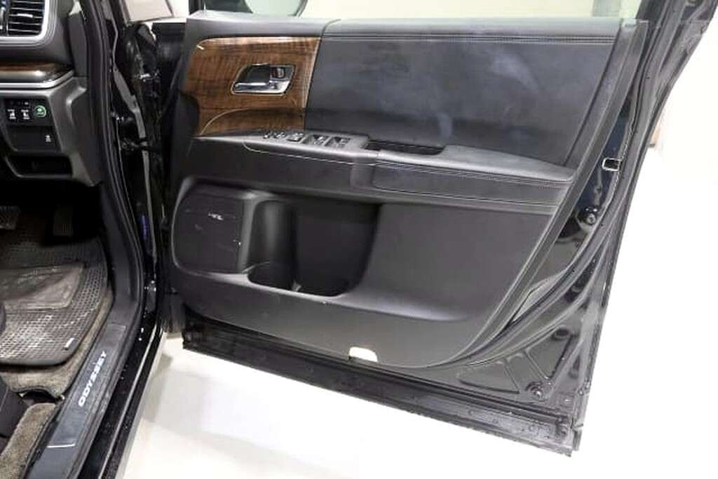 2016 HONDA Odyssey 2.4 EXV-S Sunroof CVT Navi RES