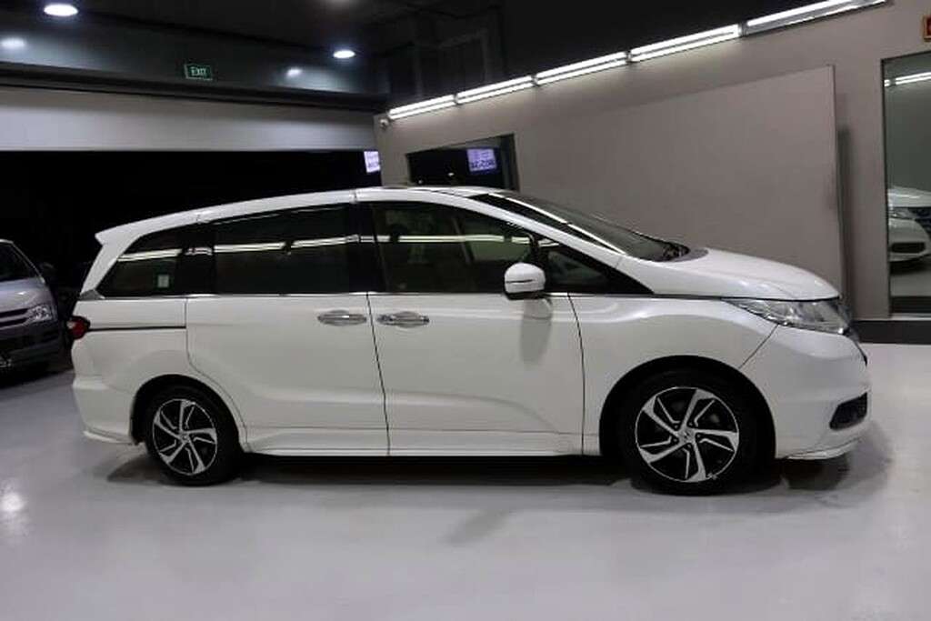 2016 HONDA Odyssey 2.4 EXV-S Sunroof CVT